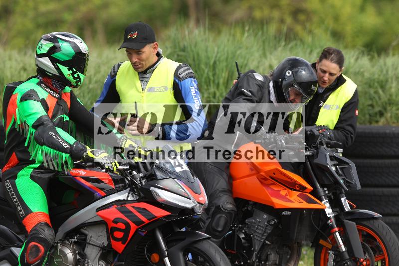 Archiv-2025/10 23.04.2025 Cornu Master School ADR/gruen-vert/41